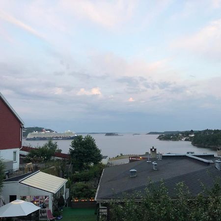 Aid Og Svein' S Sentrumsnaere Panorama Hjem Kristiansand Exterior foto