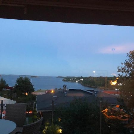 Aid Og Svein' S Sentrumsnaere Panorama Hjem Kristiansand Exterior foto