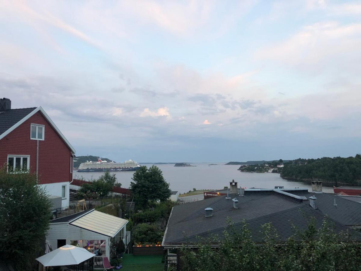 Aid Og Svein' S Sentrumsnaere Panorama Hjem Kristiansand Exterior foto